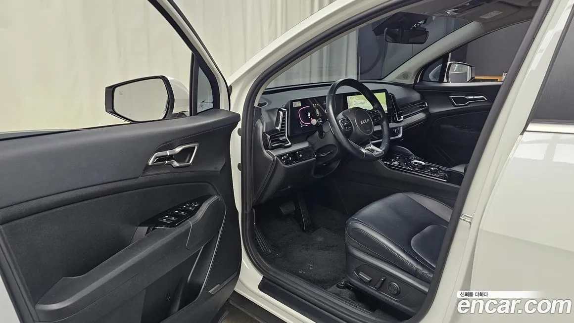 Kia Sportage — фото 8