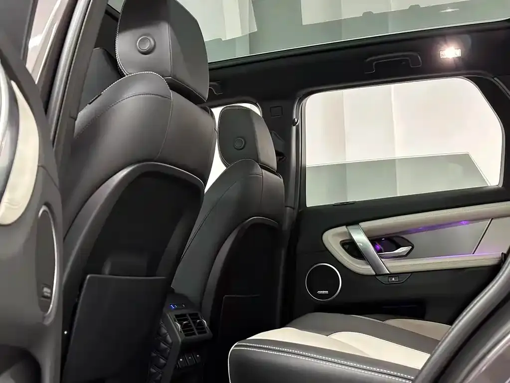 Land Rover Discovery Sport — фото 4