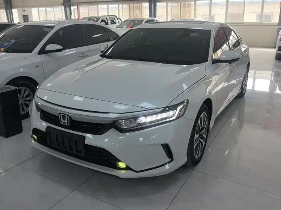 Honda Inspire — фото 1