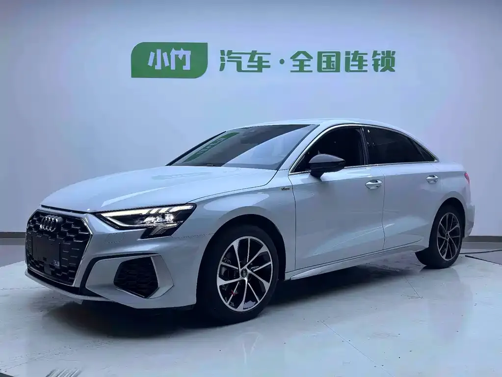 Audi A3 2022 из CN, фото 1