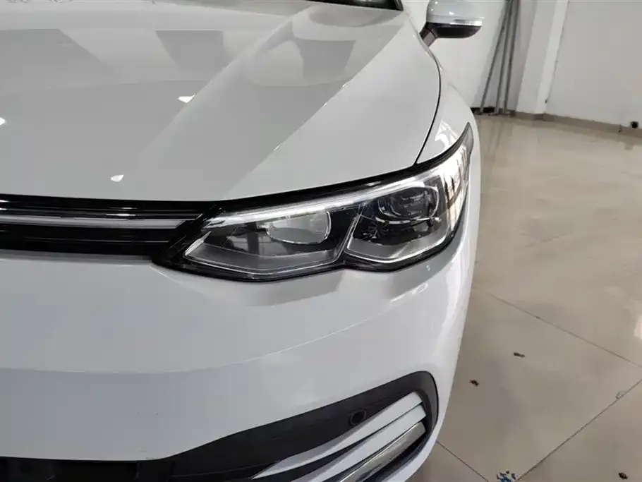 Volkswagen Golf 2022 из CN, фото 5