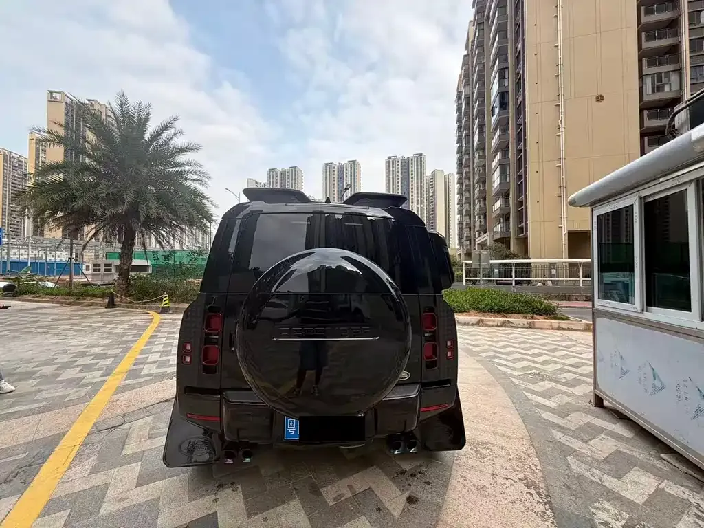 Land Rover Defender 2023 из CN, фото 3