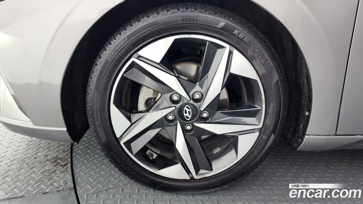 Hyundai AVANTE — фото 5