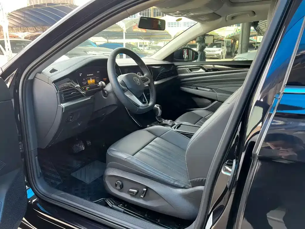Volkswagen Passat — фото 2