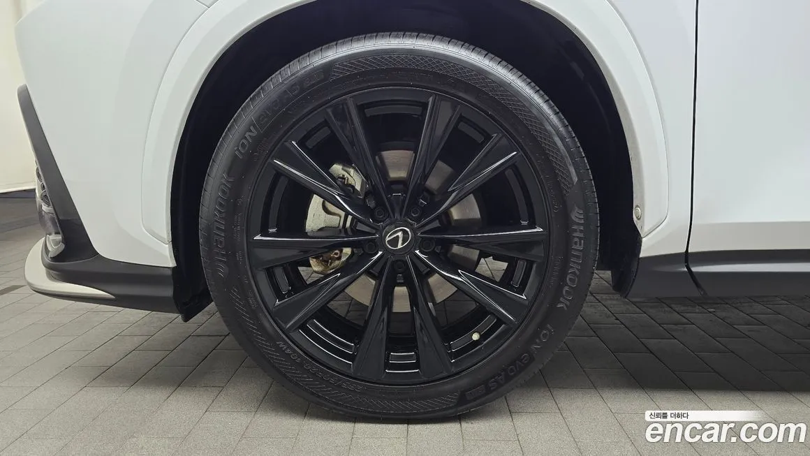 Lexus NX 2023 из KR, фото 10