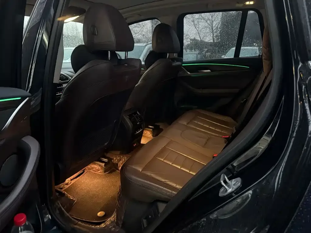 BMW X3 2021 из CN, фото 2