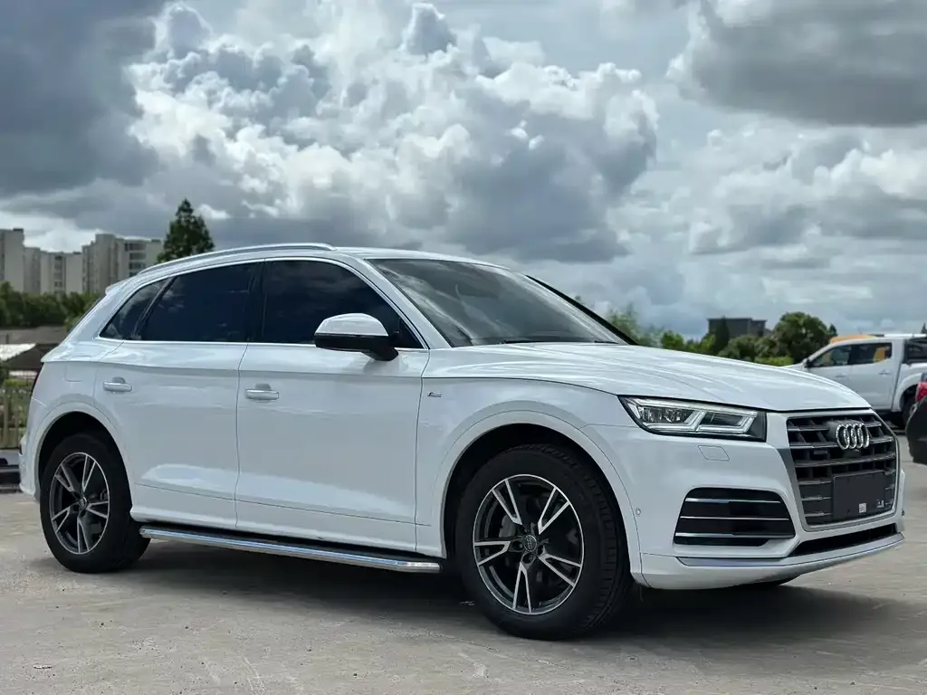 Audi Q5L 2021 из CN, фото 5