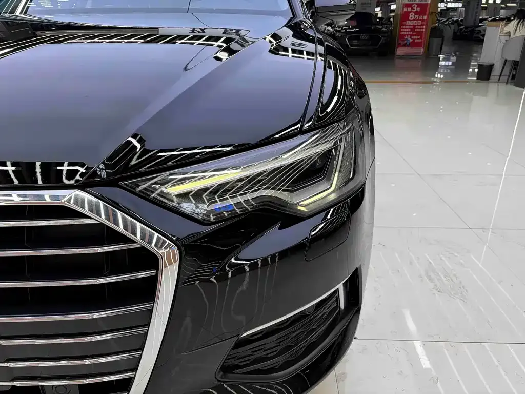 Audi A6L — фото 5