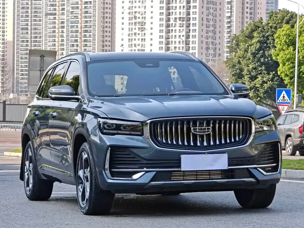 Geely Xingyue L — фото 8