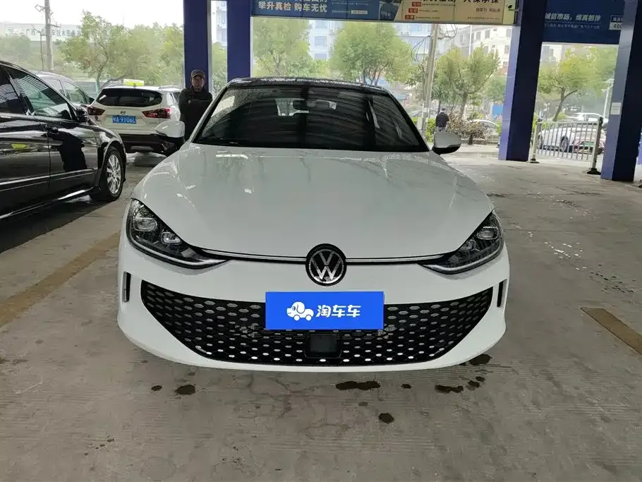 Volkswagen Lamando 2024 из CN, фото 8