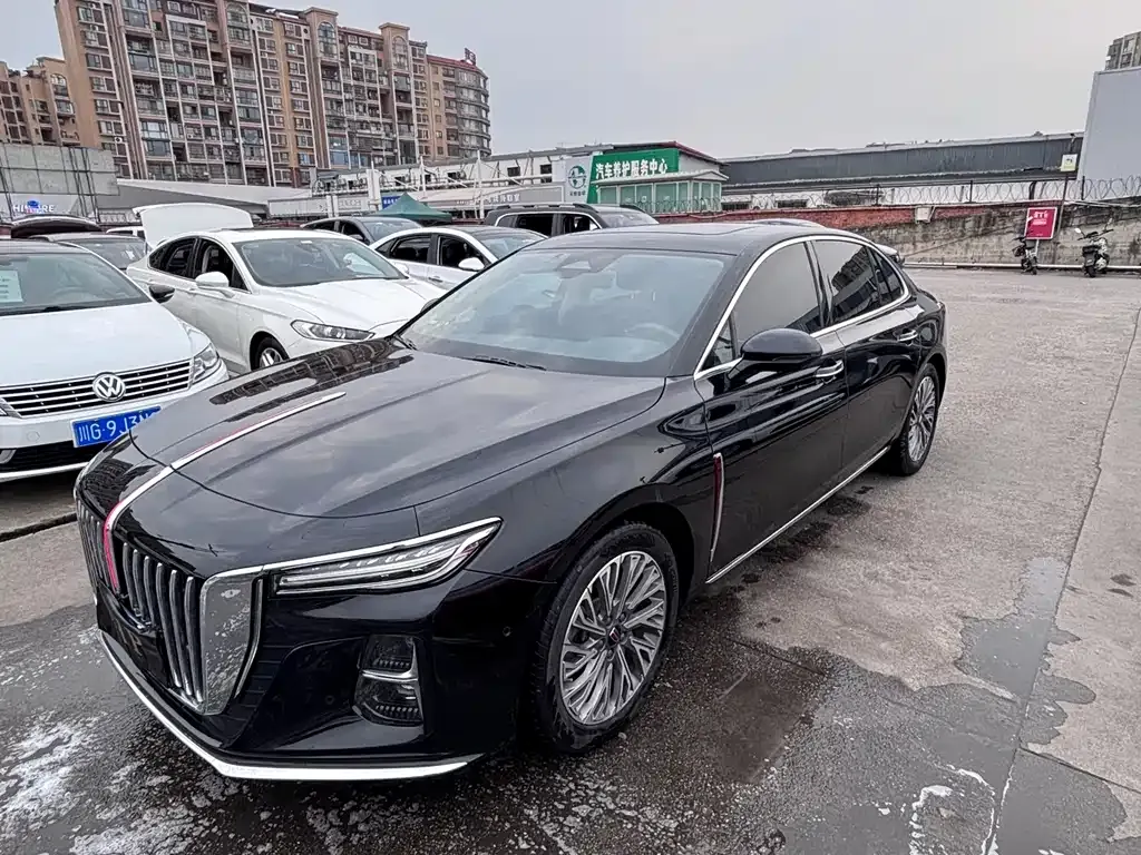 Hongqi H5 — фото 3