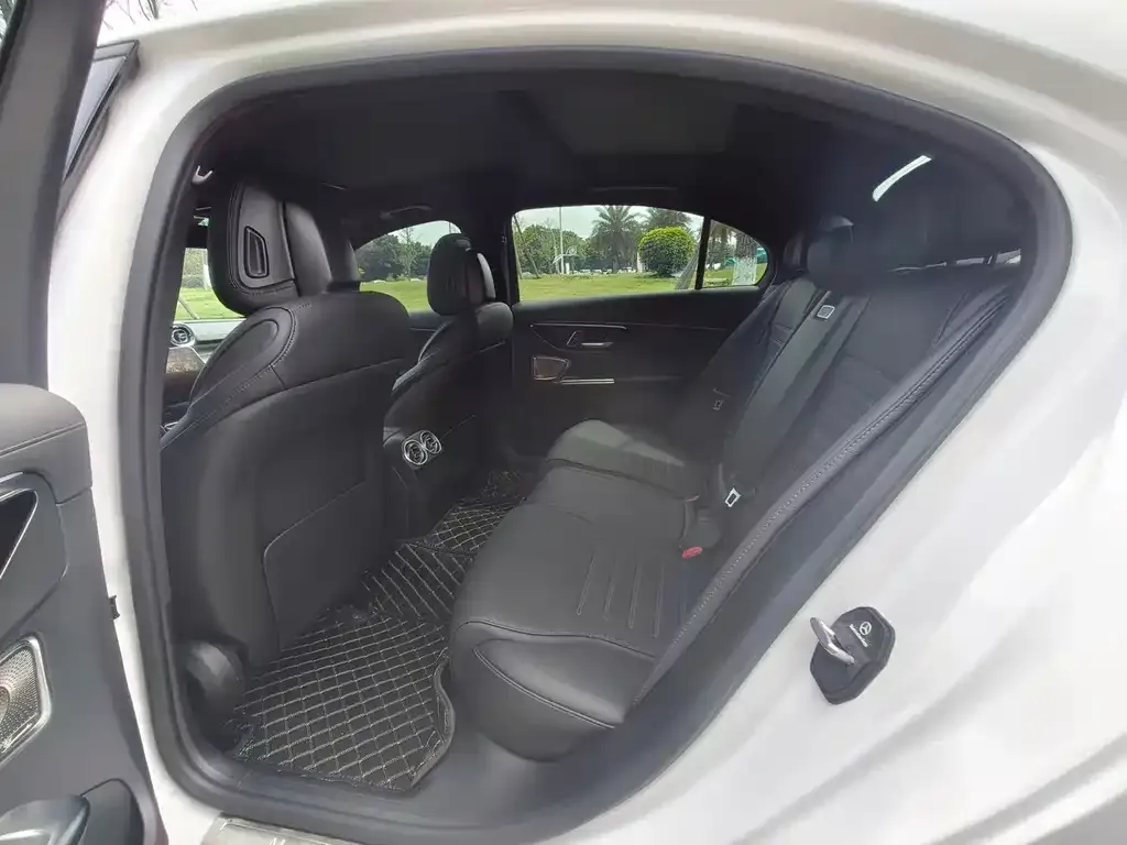 Mercedes-Benz C-Class 2024 из CN, фото 4