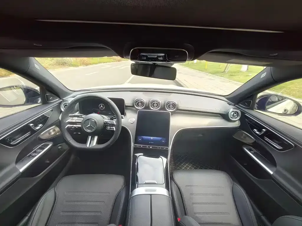 Mercedes-Benz C-Class 2024 из CN, фото 2