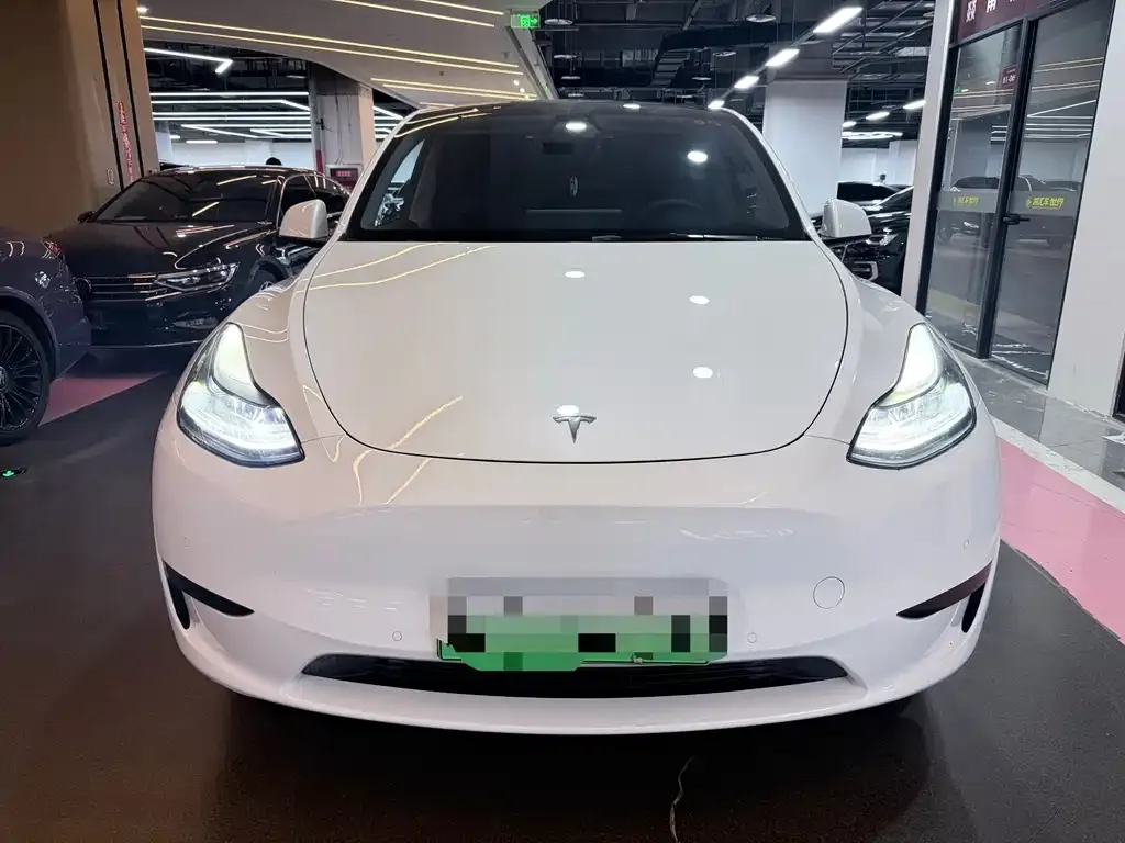 Tesla Model Y 2022 из CN, фото 9