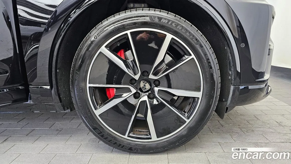 Porsche Macan 2025 из KR, фото 10