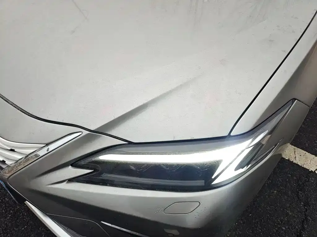 Lexus ES 2025 из CN, фото 3