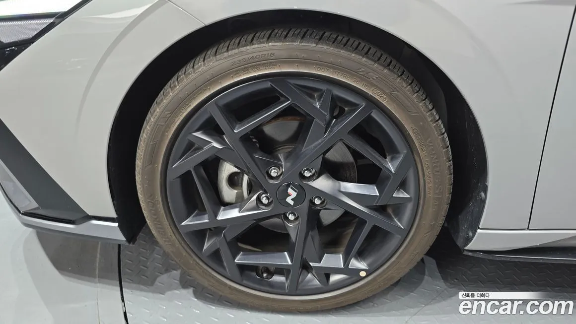 Hyundai AVANTE — фото 9