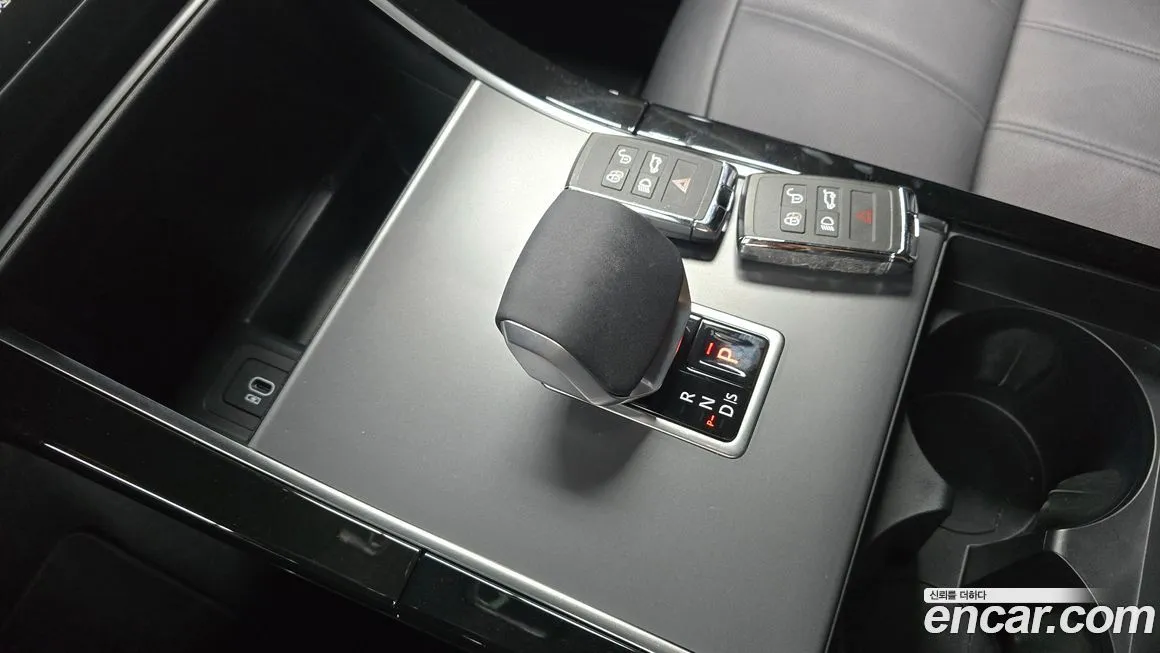 Land Rover Range Rover Evoque 2024 из KR, фото 8