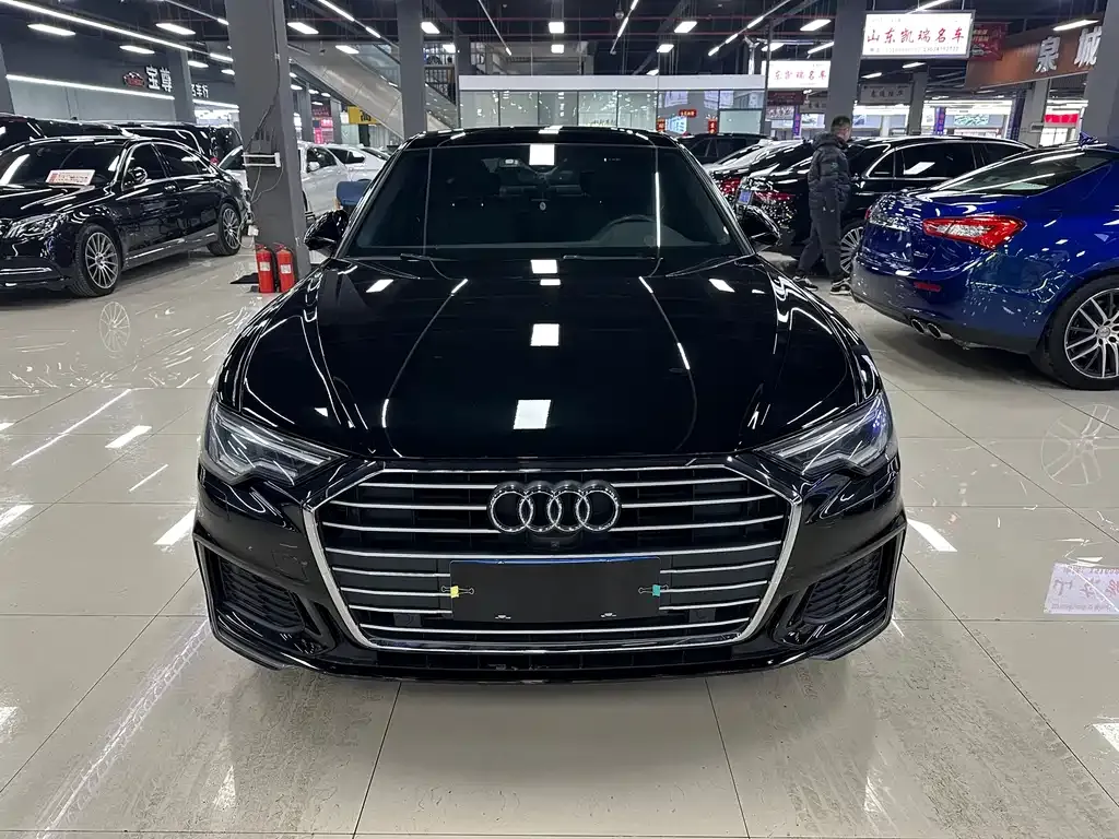 Audi A6L — фото 7