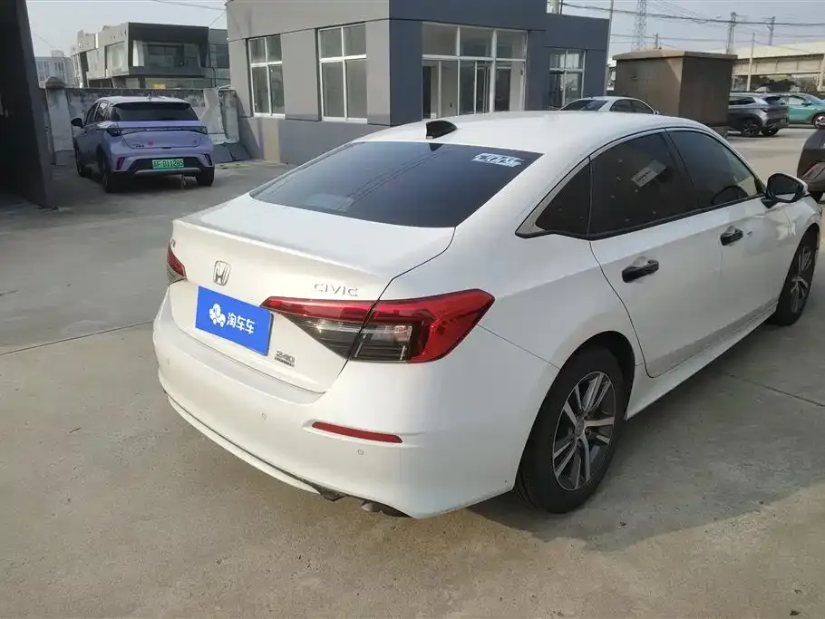Honda Civic — фото 2