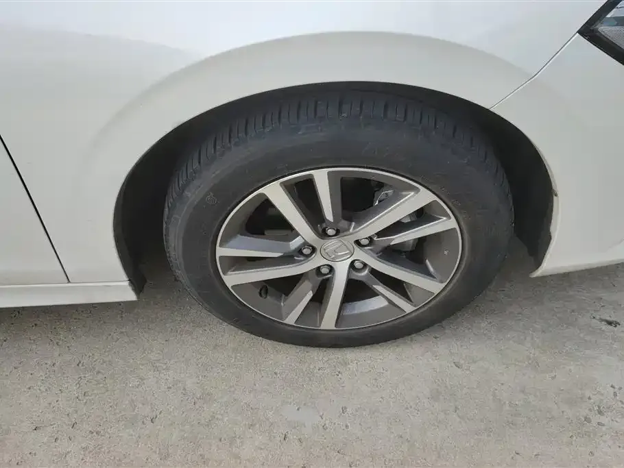 Honda Civic — фото 10