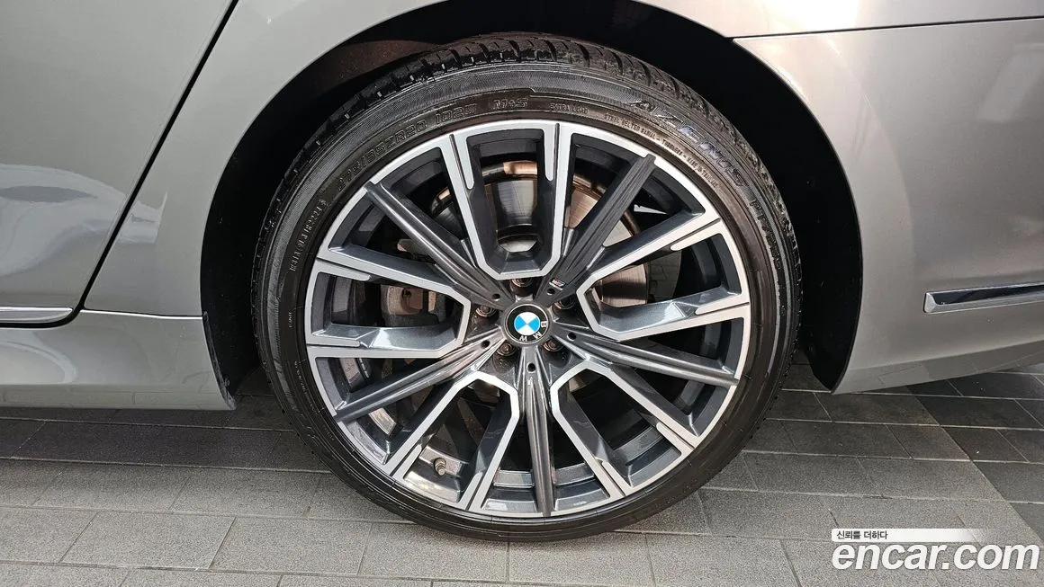 BMW 7-Series 2022 из KR, фото 9