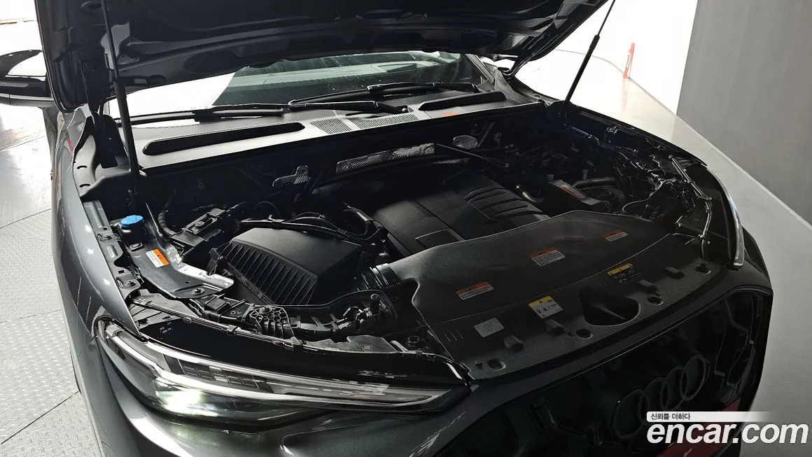 Audi Q5 2025 из KR, фото 8