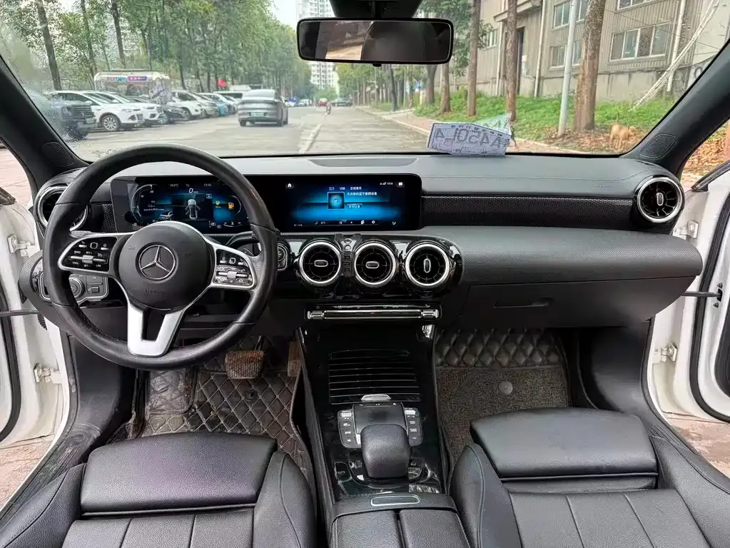 Mercedes-Benz A-Class 2021 из CN, фото 6