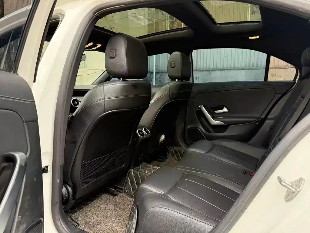 Mercedes-Benz A-Class 2021 из CN, фото 2