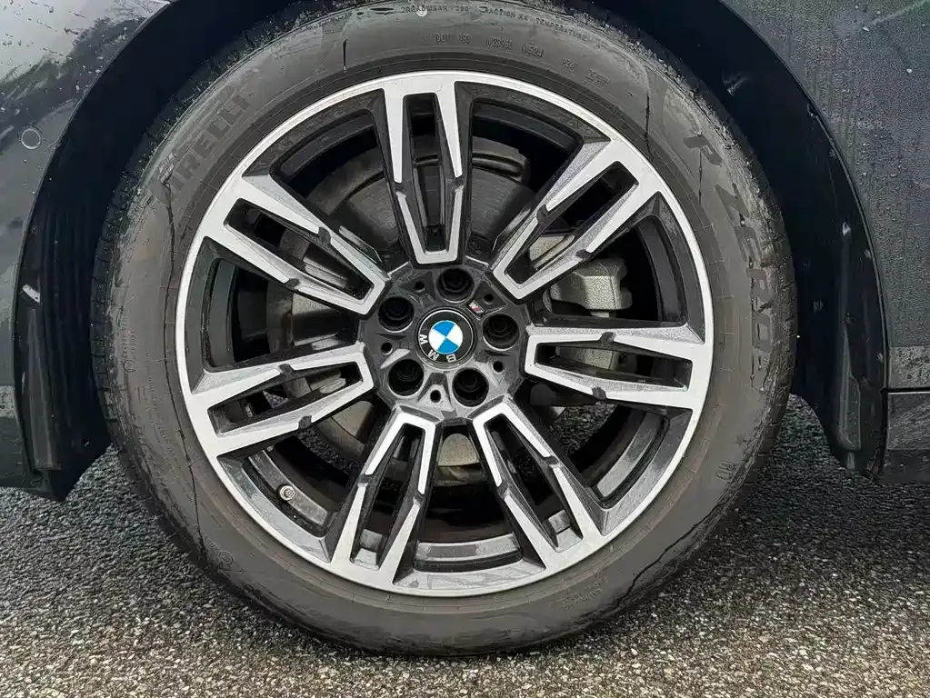 BMW 5 Series (Import) — фото 7