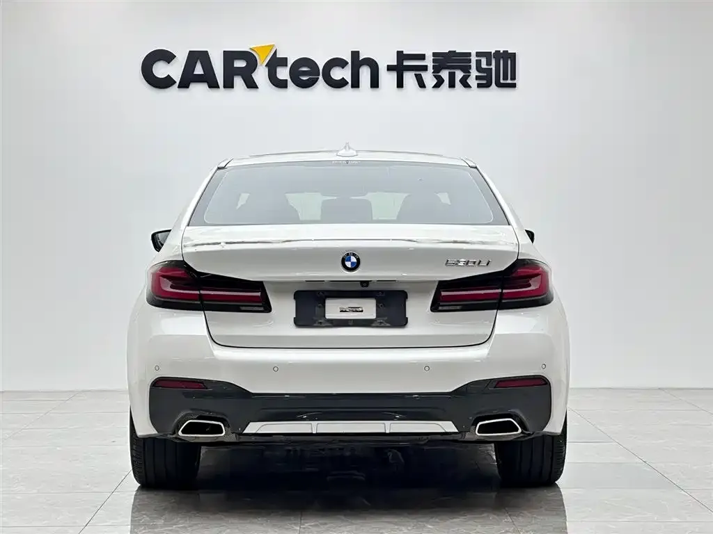 BMW 5 Series — фото 3