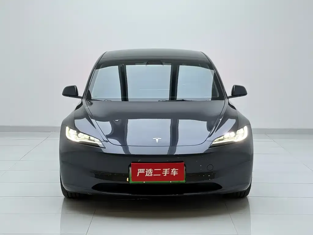 Tesla Model 3 — фото 2