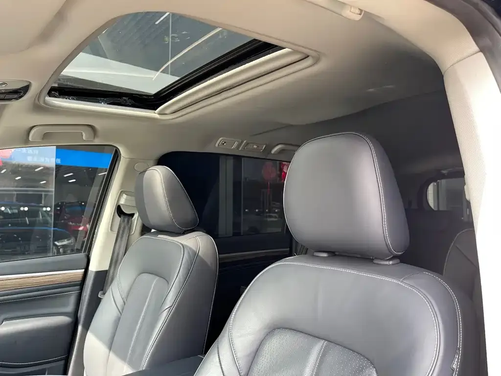 GAC Motor Trumpchi M8 — фото 2