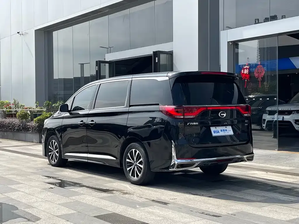 GAC Motor Trumpchi M8 — фото 3