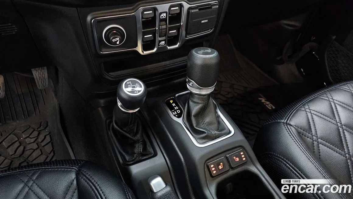 Jeep Wrangler 2021 из KR, фото 7