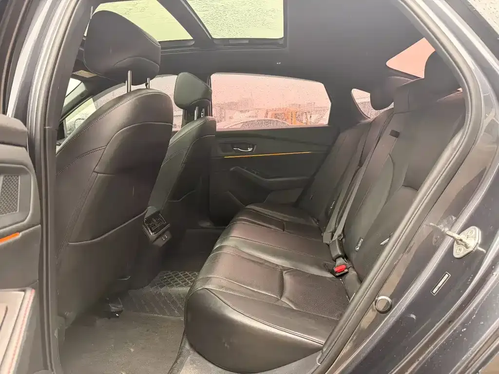 Honda Accord — фото 5