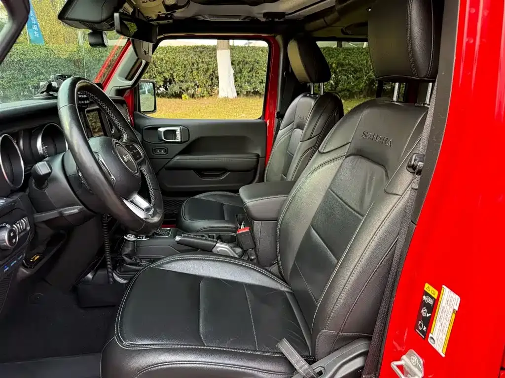 Jeep Wrangler PHEV 2021 из CN, фото 5