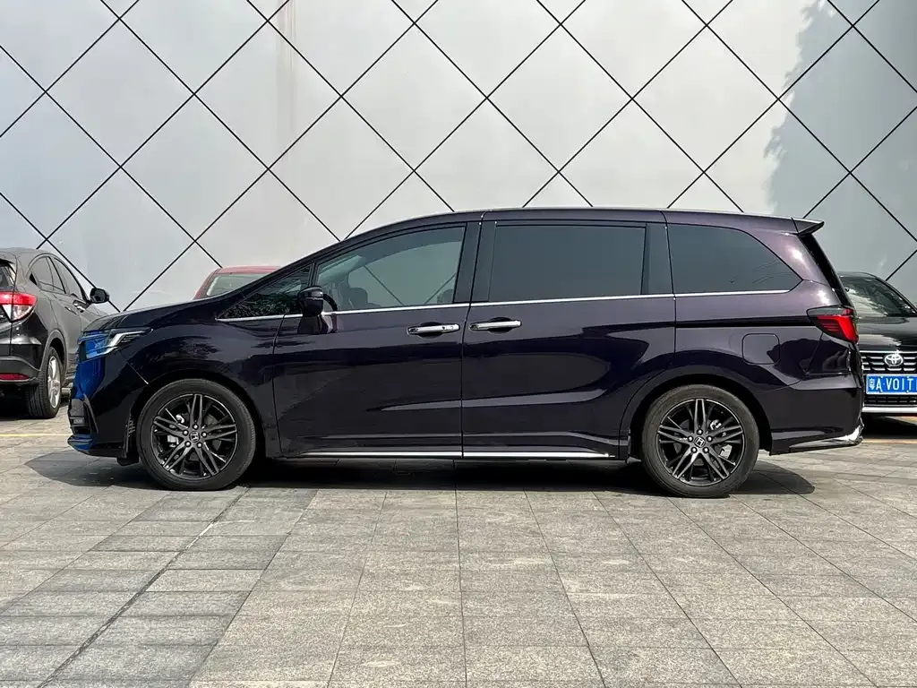 Honda Odyssey — фото 3