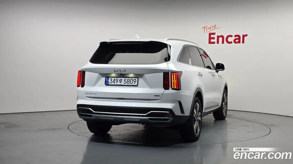 Kia Sorento — фото 3