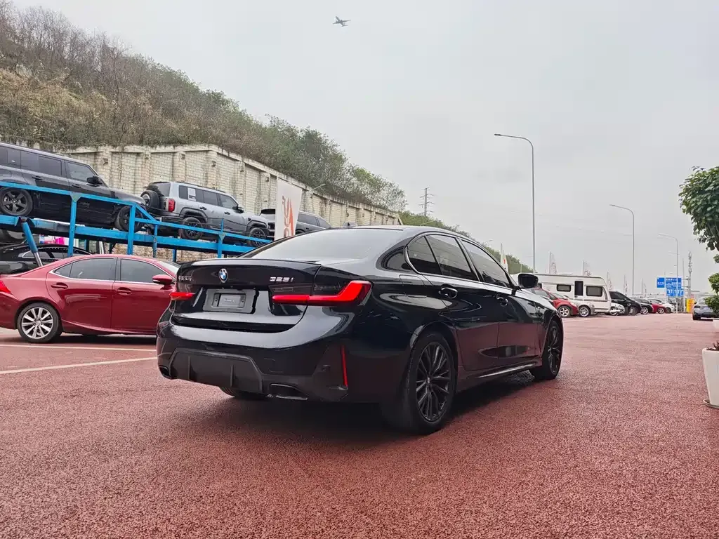 BMW 3 Series — фото 10