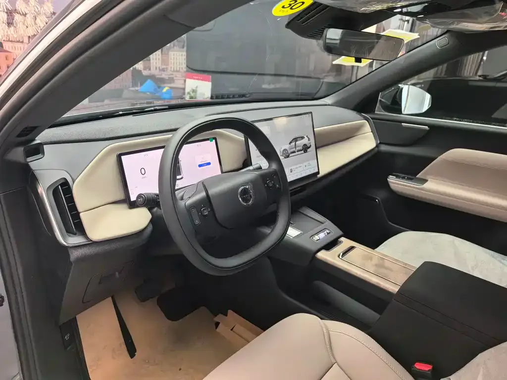 Volvo XC70 Plug-in Hybrid 2026 из CN, фото 6