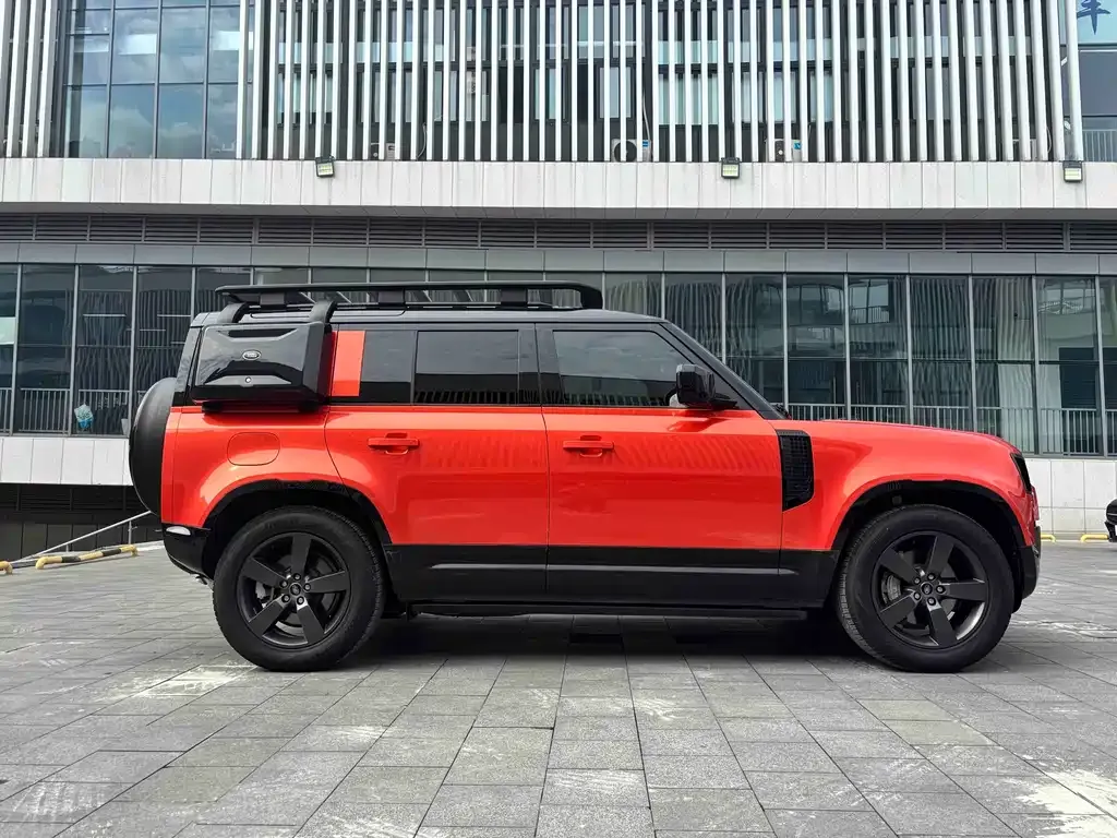Land Rover Defender 2023 из CN, фото 3