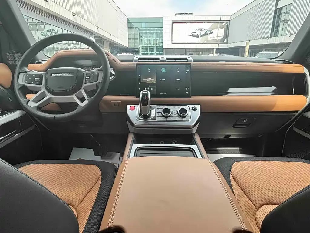 Land Rover Defender 2023 из CN, фото 4
