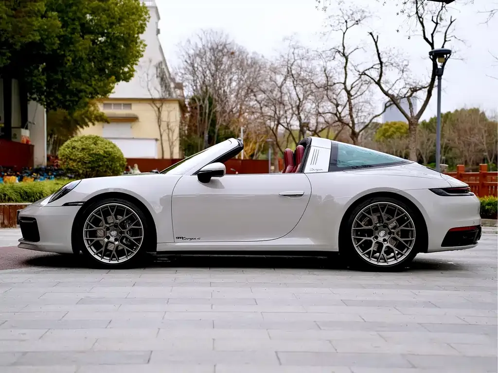 Porsche 911 2021 из CN, фото 3