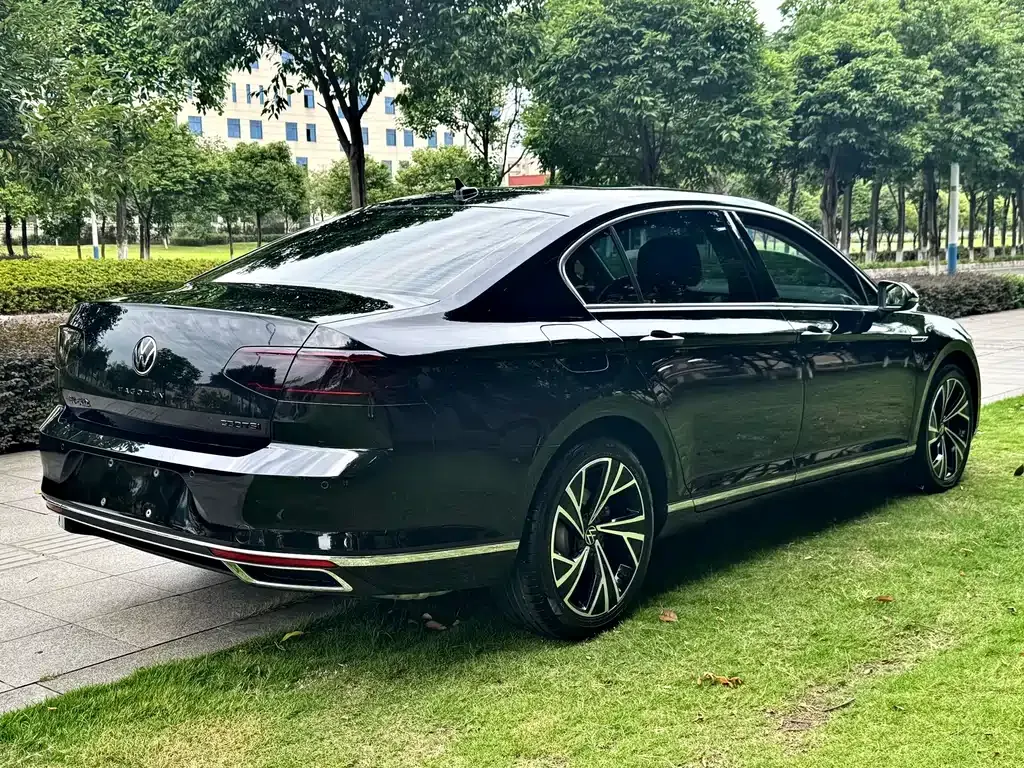 Volkswagen Magotan 2022 из CN, фото 9