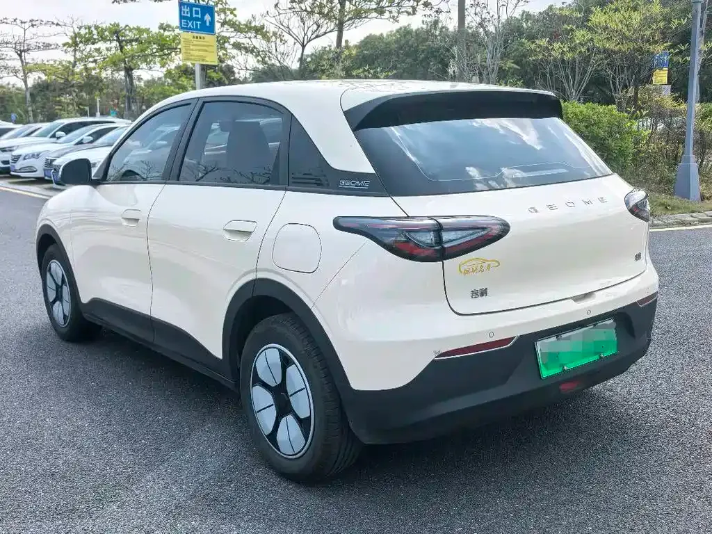 Geely Starburst — фото 6