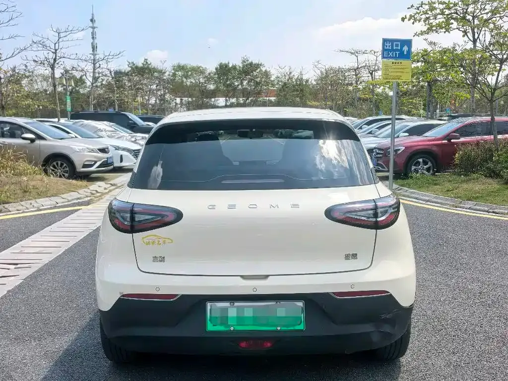 Geely Starburst — фото 8