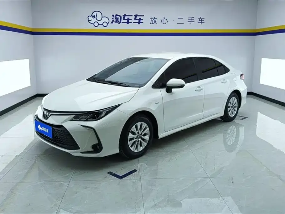 Toyota Corolla 2025 из CN, фото 1