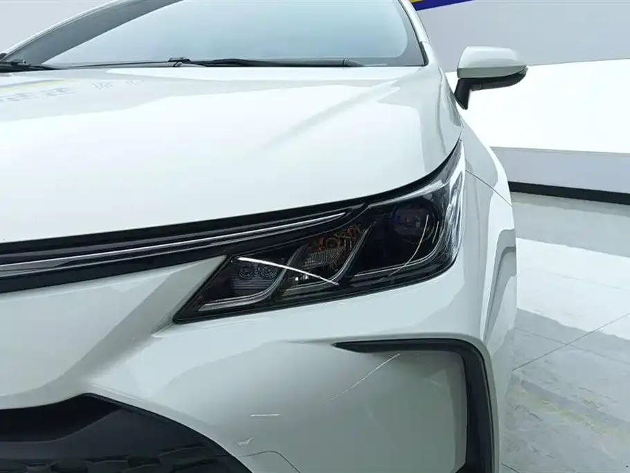 Toyota Corolla 2025 из CN, фото 10