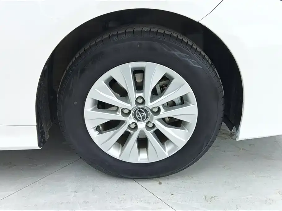 Toyota Corolla 2025 из CN, фото 7